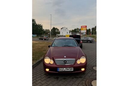 Mercedes-Benz C 180 Gebrauchtwagen