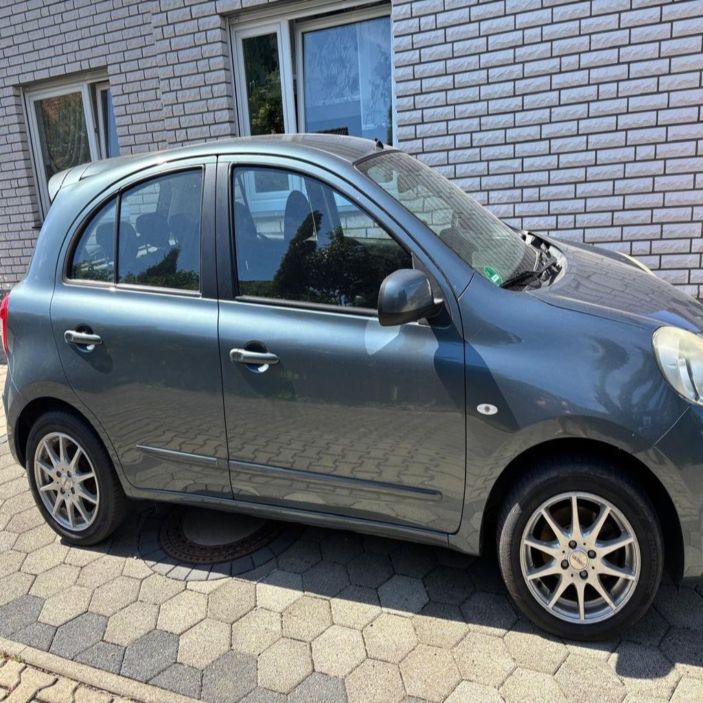 Almera
