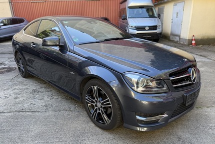 Mercedes-Benz C 180 Coupe CGI Edition C AMG LOOK 