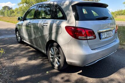 Mercedes-Benz B 180 Gebrauchtwagen