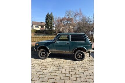Lada Niva Gebrauchtwagen