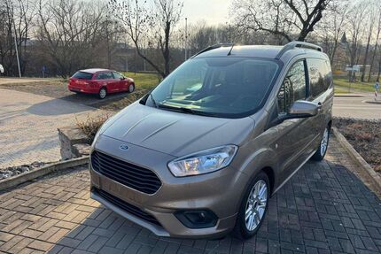 Ford Tourneo Courier Gebrauchtwagen