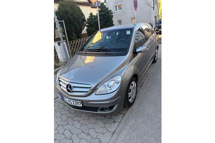 Mercedes-Benz B 150 Gebrauchtwagen