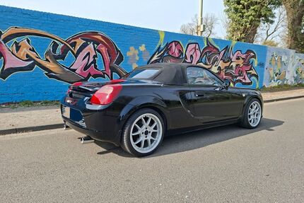 Toyota MR 2 Gebrauchtwagen