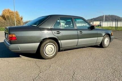 Mercedes-Benz E 200 Gebrauchtwagen