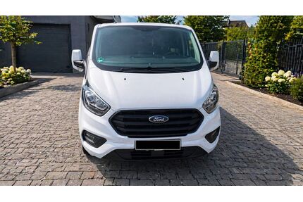Ford Tourneo Custom Gebrauchtwagen