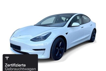 Tesla Model 3 Gebrauchtwagen