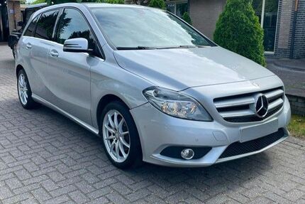 Mercedes-Benz B 180 Gebrauchtwagen