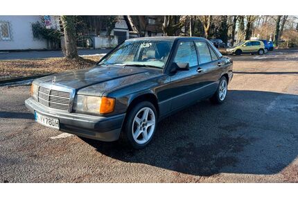 Mercedes-Benz 190 Gebrauchtwagen