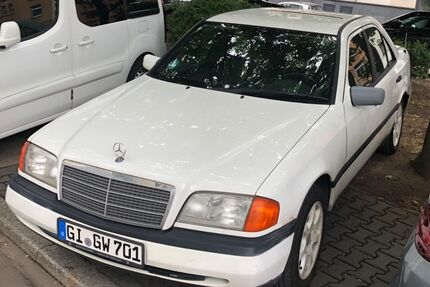 Mercedes-Benz C 180 Gebrauchtwagen