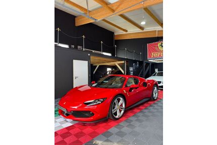 Ferrari 296 GTS Gebrauchtwagen