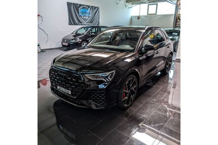 Audi RSQ3 Gebrauchtwagen