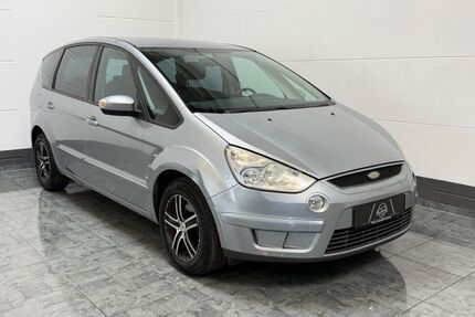Ford S-Max Gebrauchtwagen