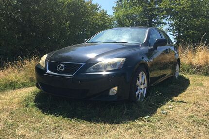 Lexus IS 220 Gebrauchtwagen
