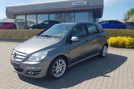 Mercedes-Benz B 180 Gebrauchtwagen