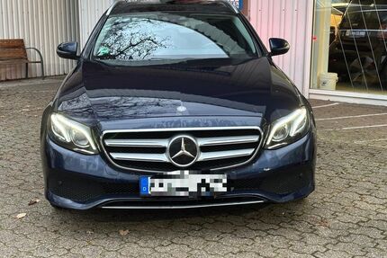 Mercedes-Benz E 220 Gebrauchtwagen