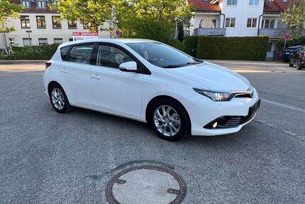 Toyota Auris Gebrauchtwagen