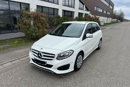 Mercedes-Benz B 180 Gebrauchtwagen