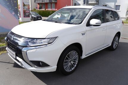 Mitsubishi Plug-in Hybrid Outlander Gebrauchtwagen