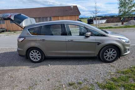 Ford S-Max Gebrauchtwagen