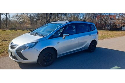 Opel Zafira Tourer Gebrauchtwagen
