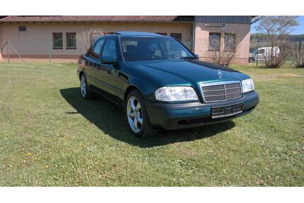 Mercedes-Benz C 180 Gebrauchtwagen