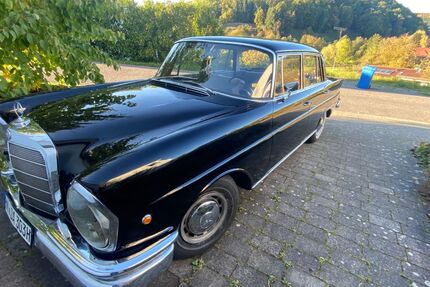 Mercedes-Benz 220 Gebrauchtwagen