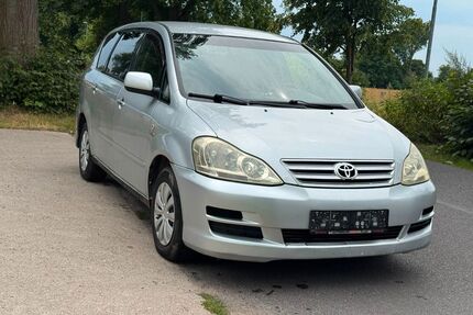 Toyota Avensis Verso Gebrauchtwagen