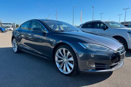 Tesla Model S Gebrauchtwagen