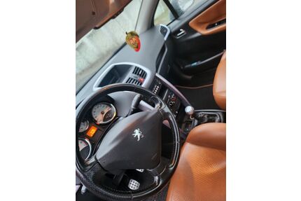 Peugeot 207 Gebrauchtwagen