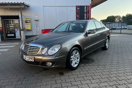 Mercedes-Benz 220 Gebrauchtwagen