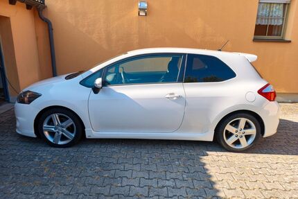 Toyota Auris Gebrauchtwagen