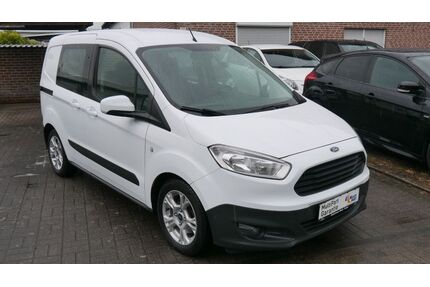 Ford Tourneo Courier Gebrauchtwagen