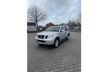 Nissan Pathfinder Gebrauchtwagen