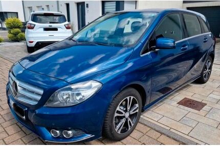 Mercedes-Benz B 180 Gebrauchtwagen