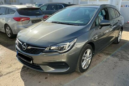 Opel Astra K Klima Navi Temp CarPlay AHK ServNeu 1.Hd Gebrauchtwagen