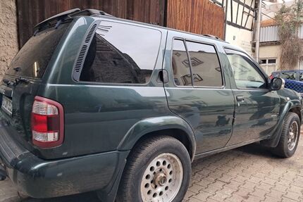 Nissan Pathfinder Gebrauchtwagen