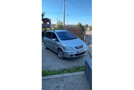 Opel Zafira Gebrauchtwagen