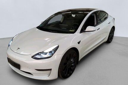 Tesla Model 3 Gebrauchtwagen