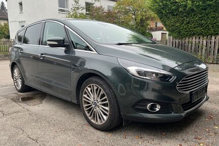Ford S-Max Gebrauchtwagen