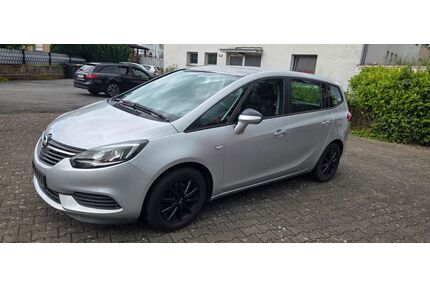 Opel Zafira Tourer Gebrauchtwagen