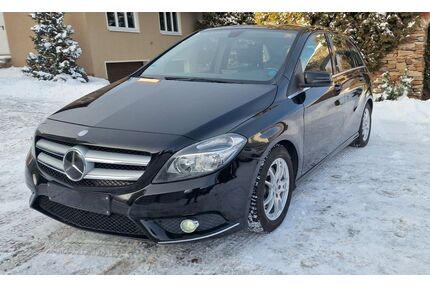 Mercedes-Benz B 180 Gebrauchtwagen