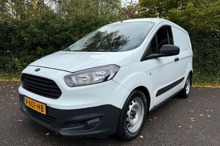 Ford Transit Courier Gebrauchtwagen