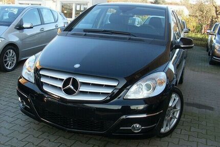Mercedes-Benz B 180 Gebrauchtwagen