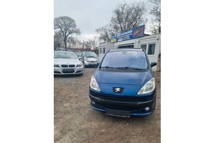 Peugeot 1007 Gebrauchtwagen
