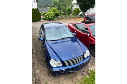Mercedes-Benz 220 Gebrauchtwagen