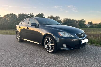 Lexus IS 250 Gebrauchtwagen
