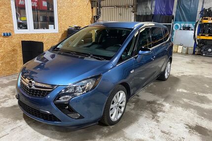 Opel Zafira Tourer Gebrauchtwagen