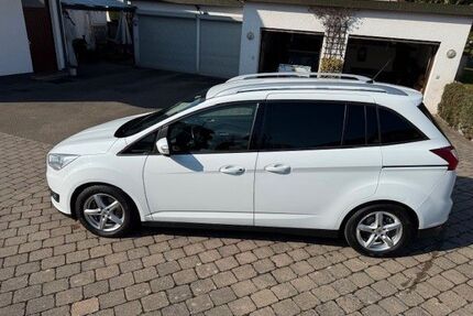 Ford Grand C-Max Gebrauchtwagen