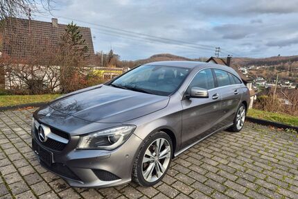 Mercedes-Benz CLA Shooting Brake Gebrauchtwagen